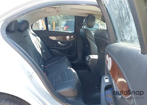 2015 Mercedes-Benz C 300 Luxury 4Matic from USA, damaged, VIN 55SWF4KBXFU068359